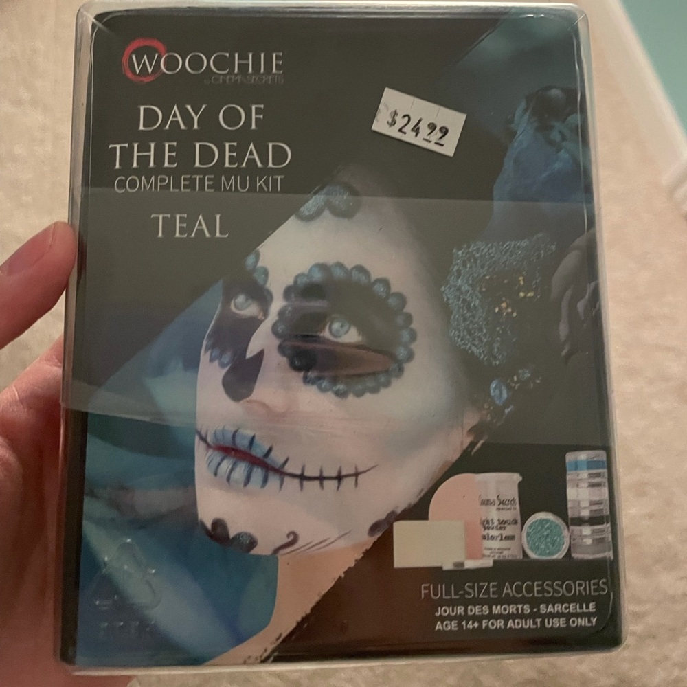 Day of the dead makeup